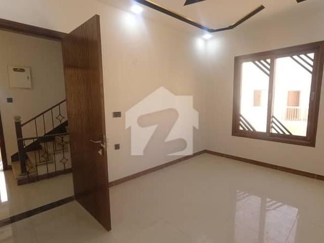 Stunning Prime Location 120 Square Yards House In Naya Nazimabad Available