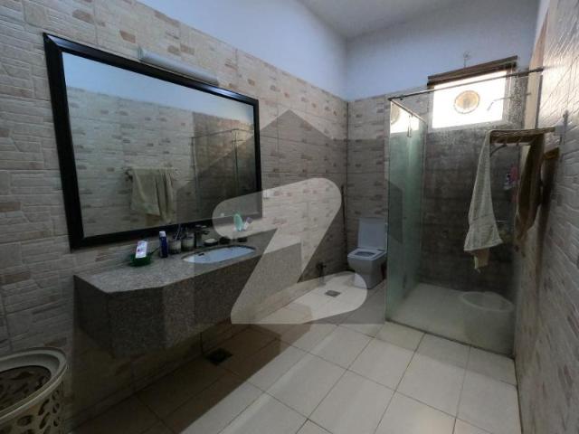 Stunning Prime Location 256 Square Yards House In North Nazimabad Block L Available North Nazimabad Block L