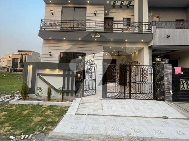 Stunning Prime Location House Is Available For sale In Citi Housing Society