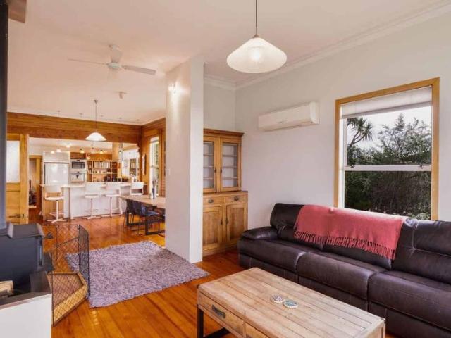 Stunning Riverton rental with gorgeous views
