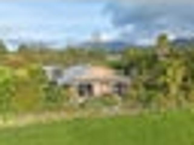 Stunning Sea Views, Oakura Lifestyle!