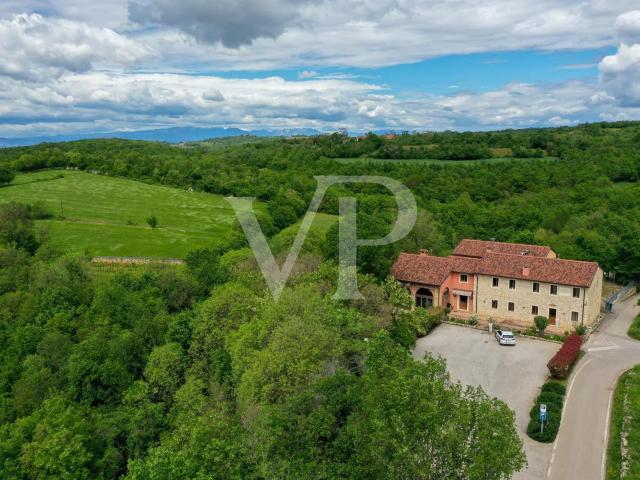 Stupenda casa di campagna nelle colline beriche 1169m² Lonigo