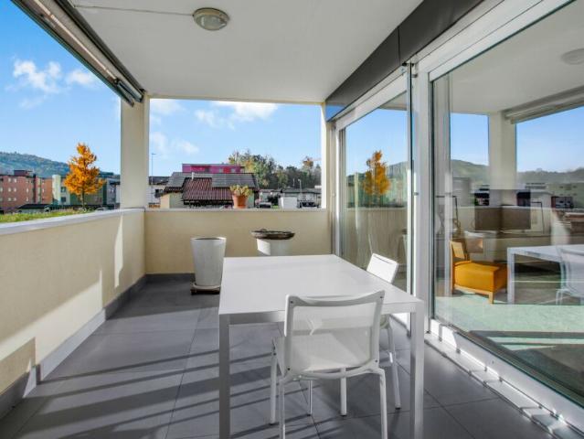STUPENDO E MODERNO 5.5 LOCALI CON GRANDE TERRAZZA A STABIO