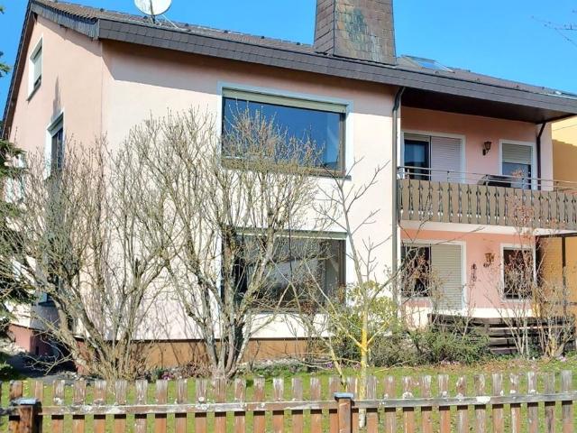 Stylisch & heimelig* – 3 Zimmer DG Wohnung zum Wohlfühlen