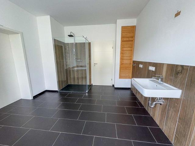 Stylische Erdgeschosswohnung mit eigenem Garten in ruhiger Lage von Lauter