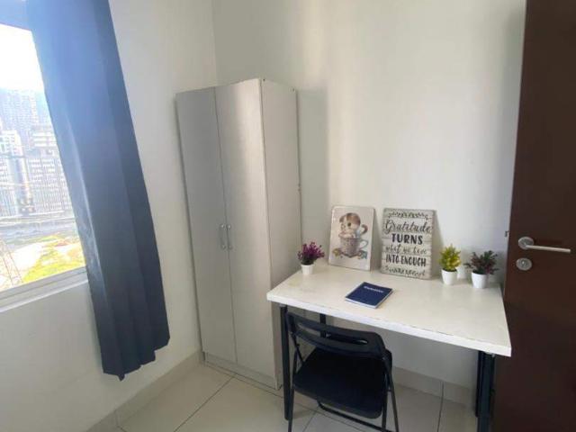 Stylish Modern Room | Ideal for Students & Professionals