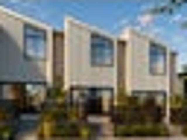 Stylish New Townhouse Buy now before the upswing