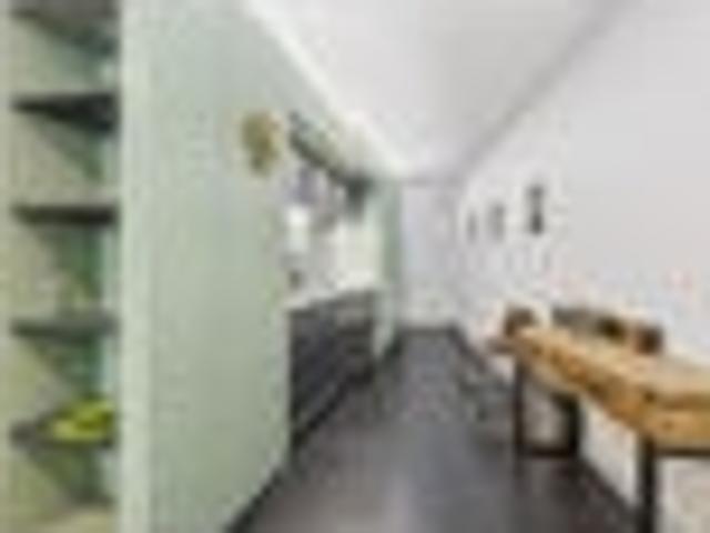 Stylish One Bedroom Apartment