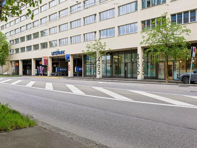 Stylish All Inclusive Apartment with Balcony, Zurich Amsterdam Apartments for Rent