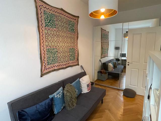 Stylish and cozy design apartment in top location in Berlin Mitte with private gym and rooftop terrace, Berlin Amsterdam Apartments for Rent