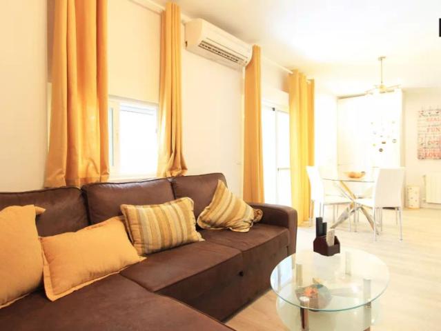 Stylish and remodeled 2 bedroom apartment for rent in Hortaleza
