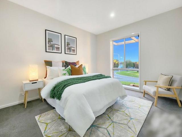 Stylish and Spacious Townhouse