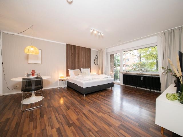 Stylish Apartment | Balkon | Küche | Messe | ÖPNV, Neuss Amsterdam Apartments for Rent