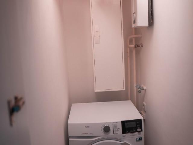 Stylish Apartment in Kreuzberg with elevator and balcony, Berlin Amsterdam Apartments for Rent