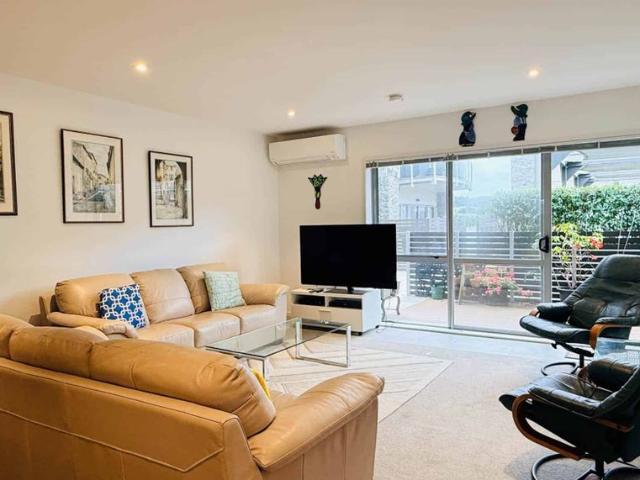Stylish Apartment Living in a Prime Location
