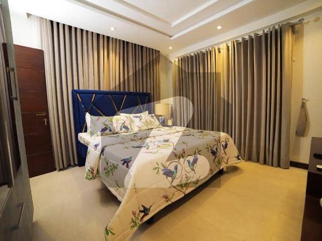 Stylish appartnment for sale on 36 months installment plan at bahria town most prime location with swimming pool 20