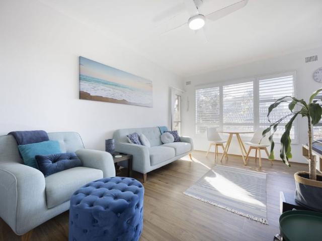 Stylish Bayside Living in a Prime Sandringham Location