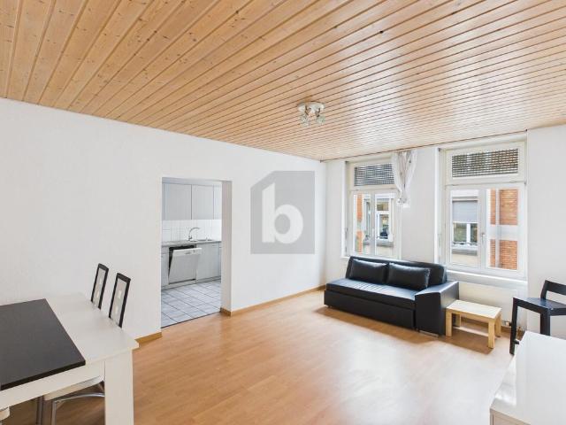 STYLISH, CENTRAL & READY TO MOVE IN