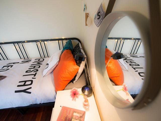 Stylish double bedroom Kukullaga etxebarri