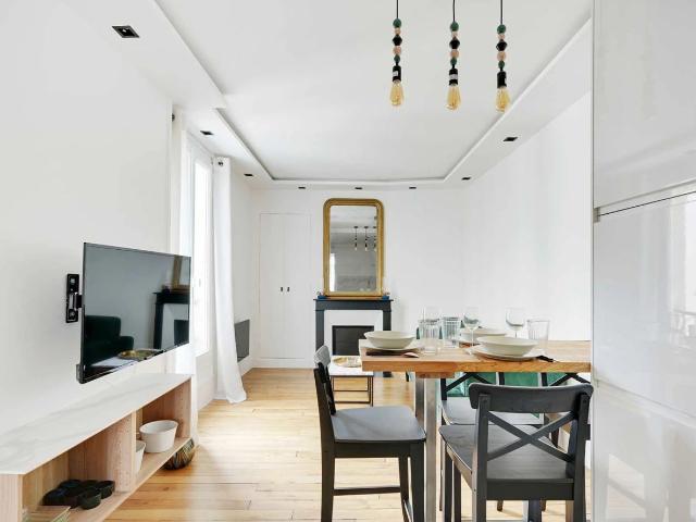 Stylish equipped 2 room apartment in the 18th arrondissement of Paris, close to the Sacré Coeur with real Parisian charm