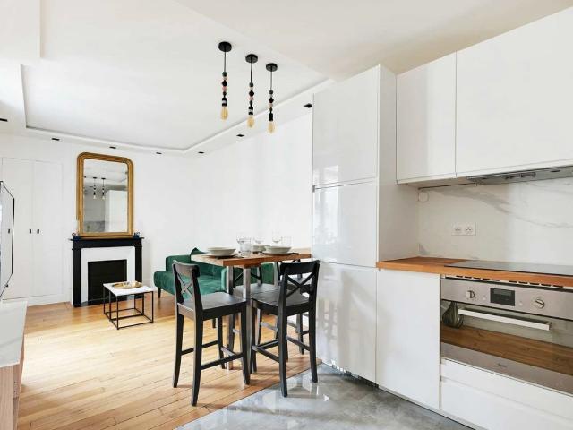Stylish equipped 2 room apartment in the 18th arrondissement of Paris, close to the Sacré Coeur with real Parisian charm, Paris Amsterdam Apartments for Rent