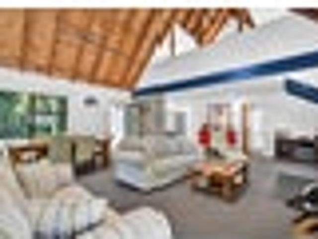 Stylish Greytown Hideaway with Space and Privacy