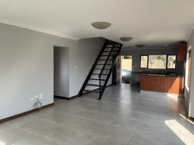 Stylish Home with En Suite Baths in Kyalami Boulevard
