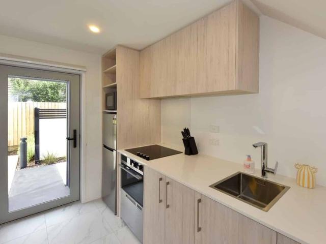 Stylish living in Merivale!