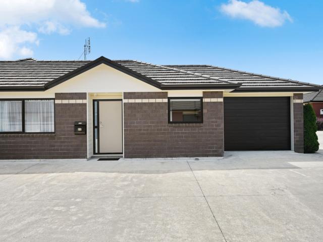 Stylish, Low maintenance Living 2 Bedrooms