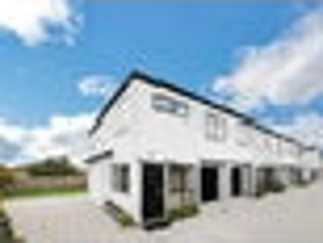 Stylish, Low Maintenance Living in Prime Location