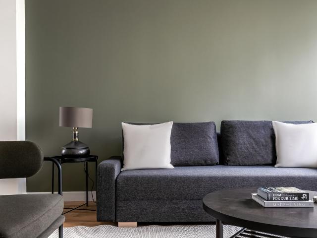 Stylish Paris Apartment with Stunning City Views, Paris Amsterdam Apartments for Rent