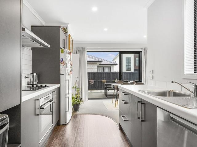 Stylish Rototuna Home