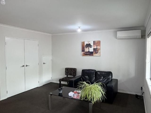 Stylish Studio Accommodation Walk To Hospitals & CBD