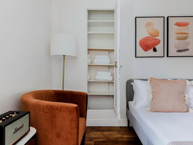 Stylish Studio in the Heart of Paris