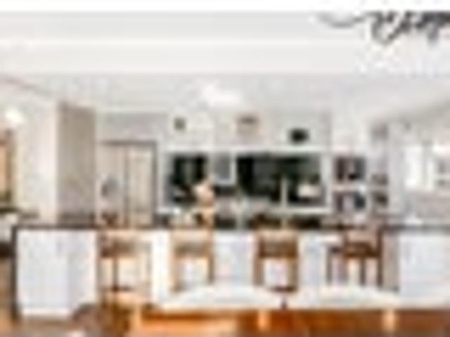 Stylish Single Level Living in Prime Boulcott
