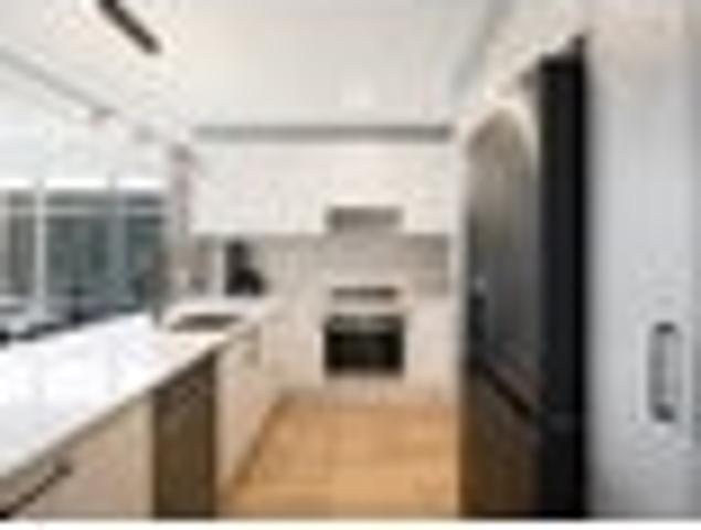 Stylish, Spacious & Seriously for Sale