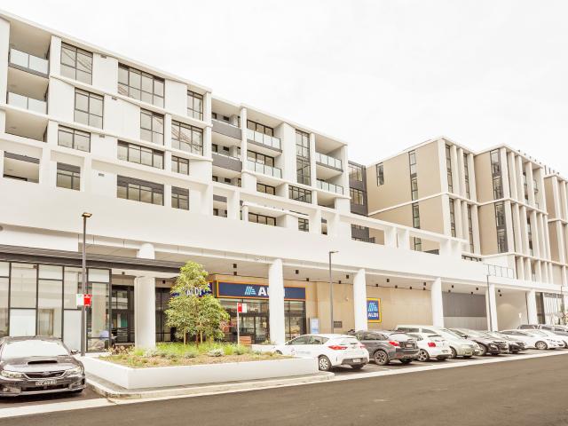 Stylish two bedroom apartment in the heart of South Village, Kirrawee