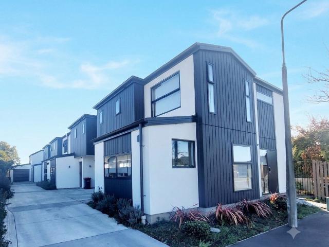 Stylish Townhouse 3/17 Amuri Street, Hei Hei