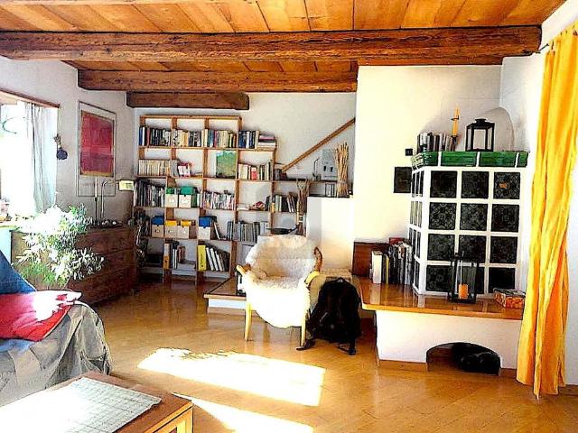 STYLISH WITH A WIDE VIEW