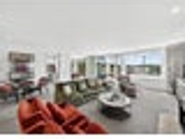 Victoria Ave with views for $2,395,000
