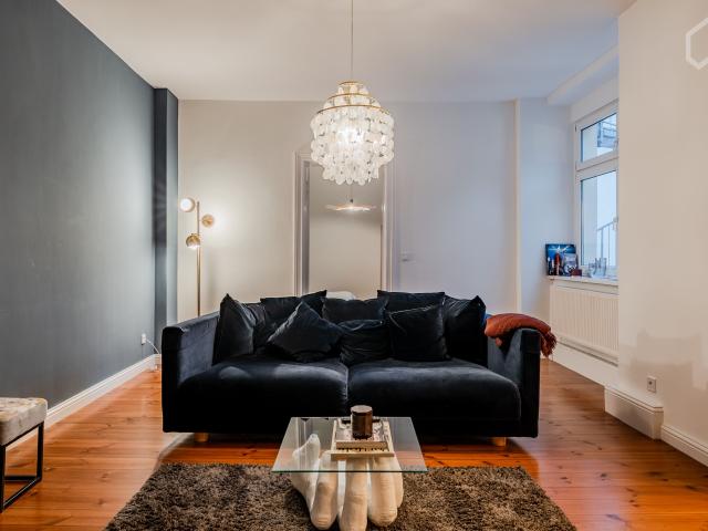 Stylish 120 m² Apartment with Two Bedrooms and Two Bathrooms in Friedrichshain