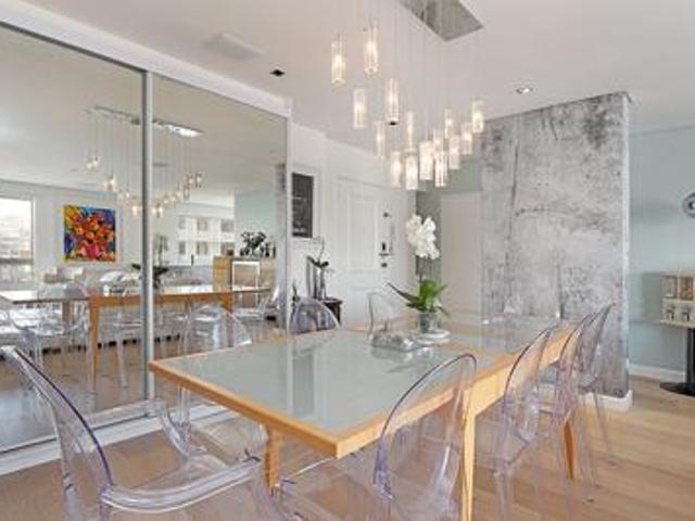 stylish 2 bedroom apartment along th.