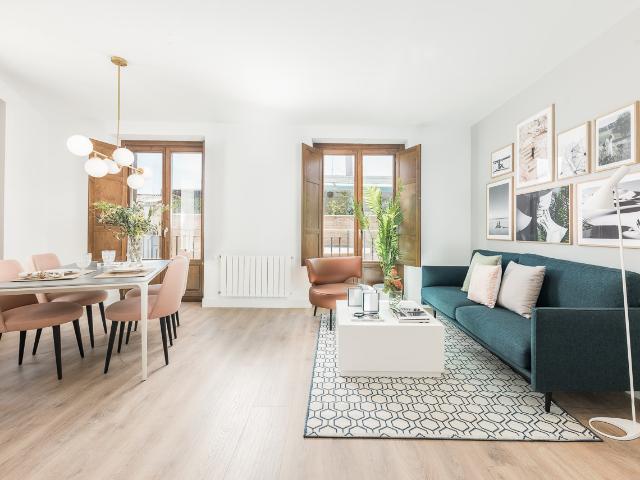 Stylish 2 bedroom apartment for rent in central Madrid