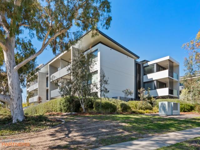 Exceptional ground floor apartment in the highly acclaimed Sorell building