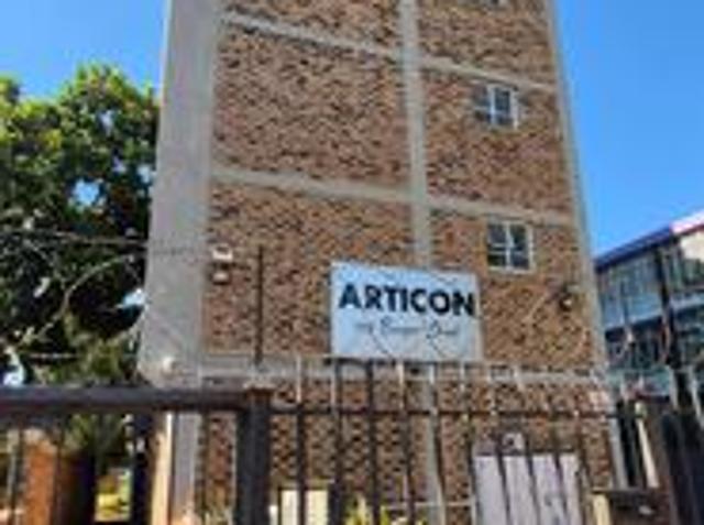 stylish 2 bedroom apartment with ele.