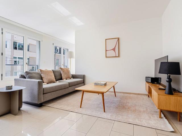 Stylish 2 Bedroom Furnished Apartment in Am Ring, Basel Amsterdam Apartments for Rent