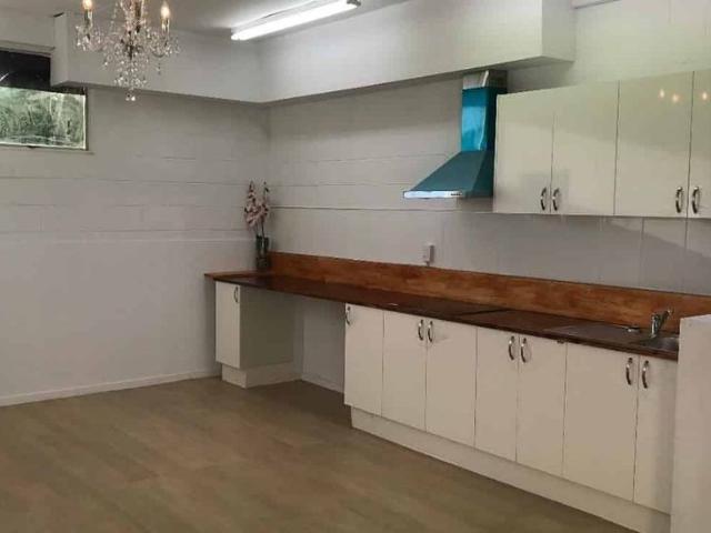 Stylish 3 Bedroom Flat in Howick School Zone