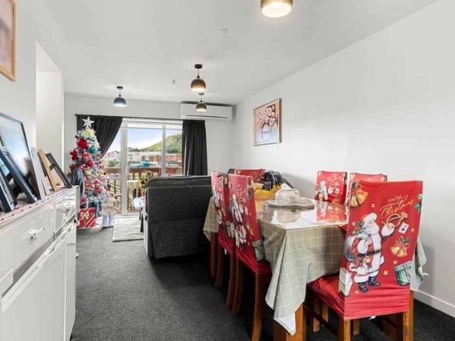 Stylish 3 Bedroom Home in the Heart of Panmure