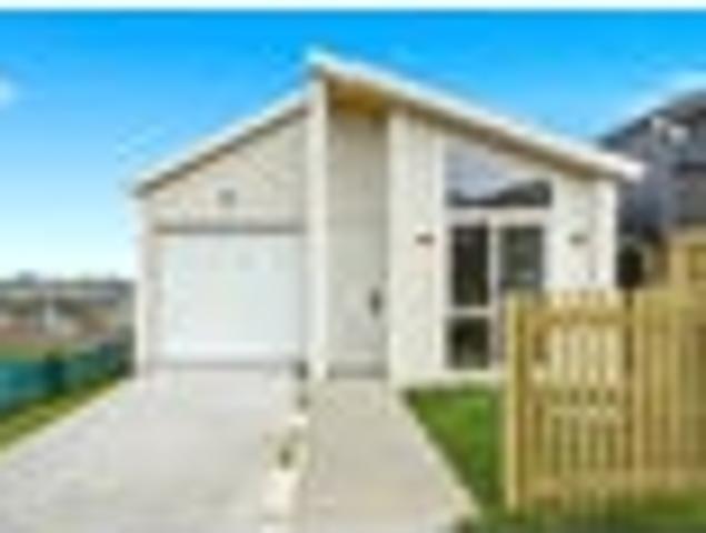 Stylish 3 Bedroom Home with Easy Living
