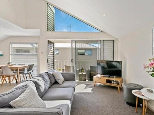 Stylish 3 Bedroom in Prime Mount Maunganui